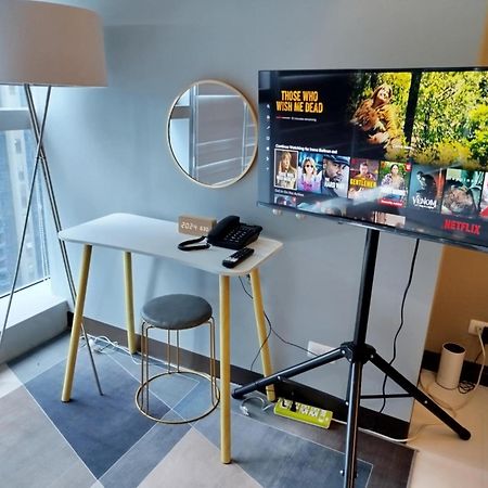 Uptown Parksuites Tower 1 Bgc Taguig Extérieur photo