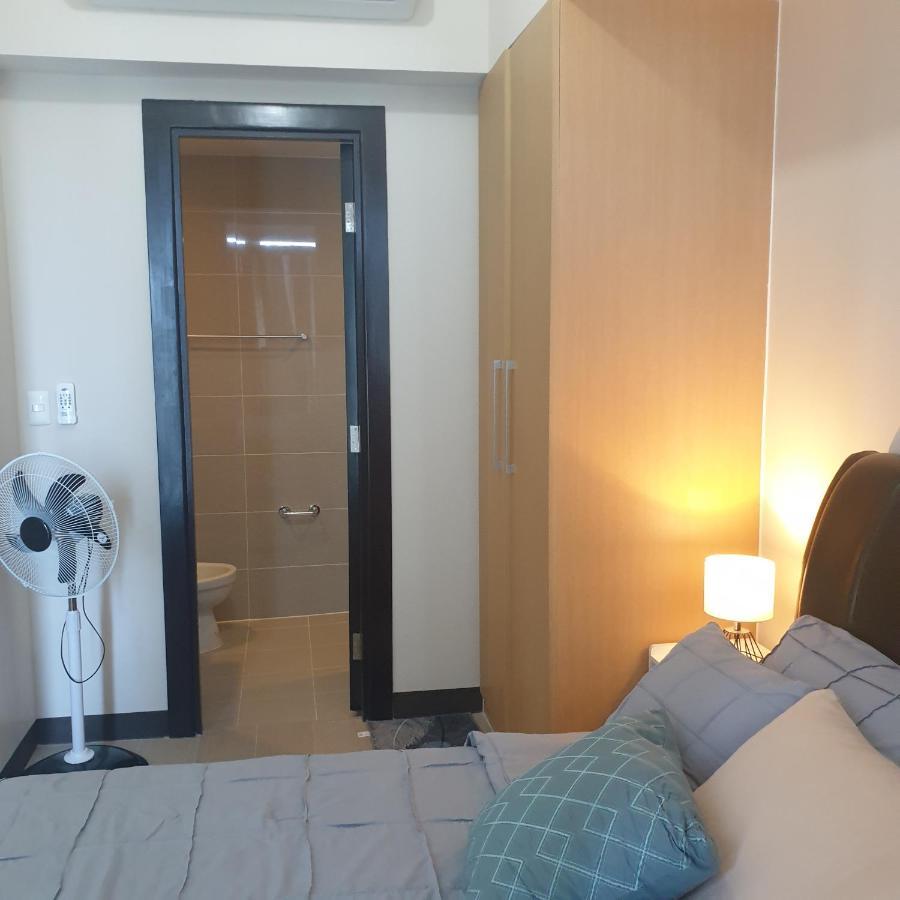 Uptown Parksuites Tower 1 Bgc Taguig Extérieur photo
