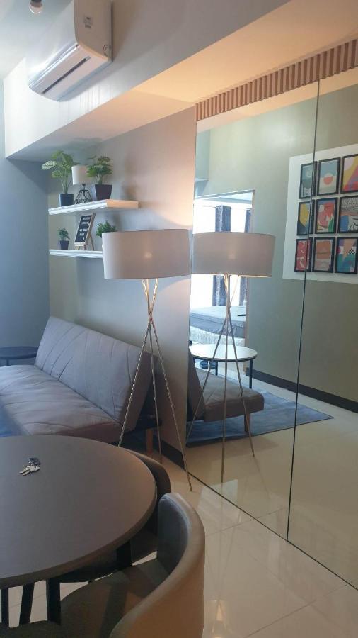 Uptown Parksuites Tower 1 Bgc Taguig Extérieur photo