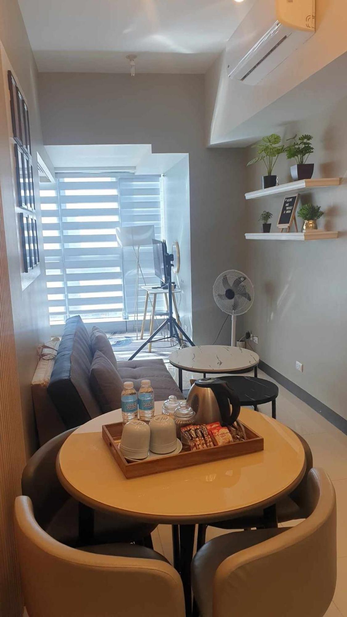Uptown Parksuites Tower 1 Bgc Taguig Extérieur photo