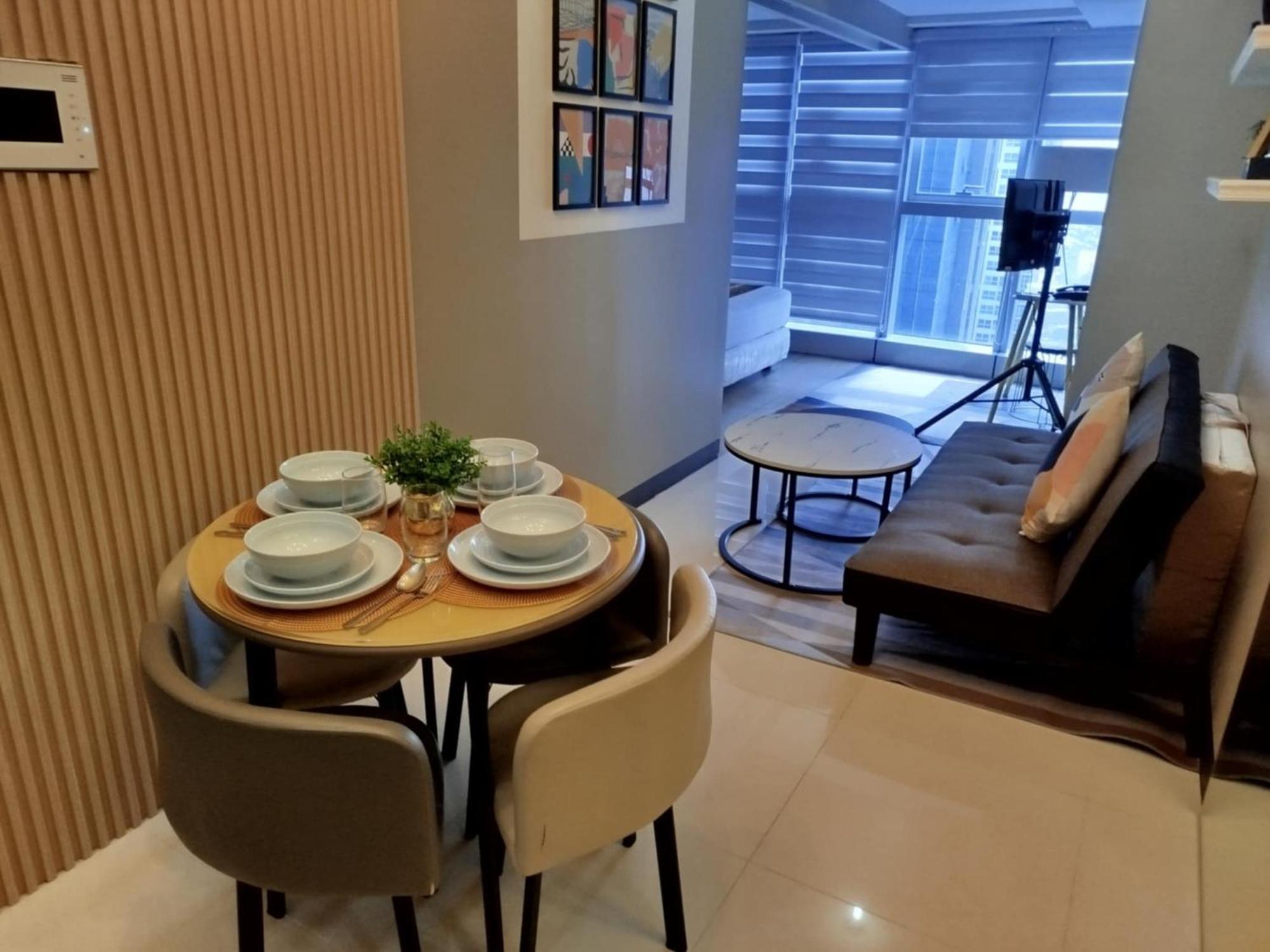 Uptown Parksuites Tower 1 Bgc Taguig Extérieur photo